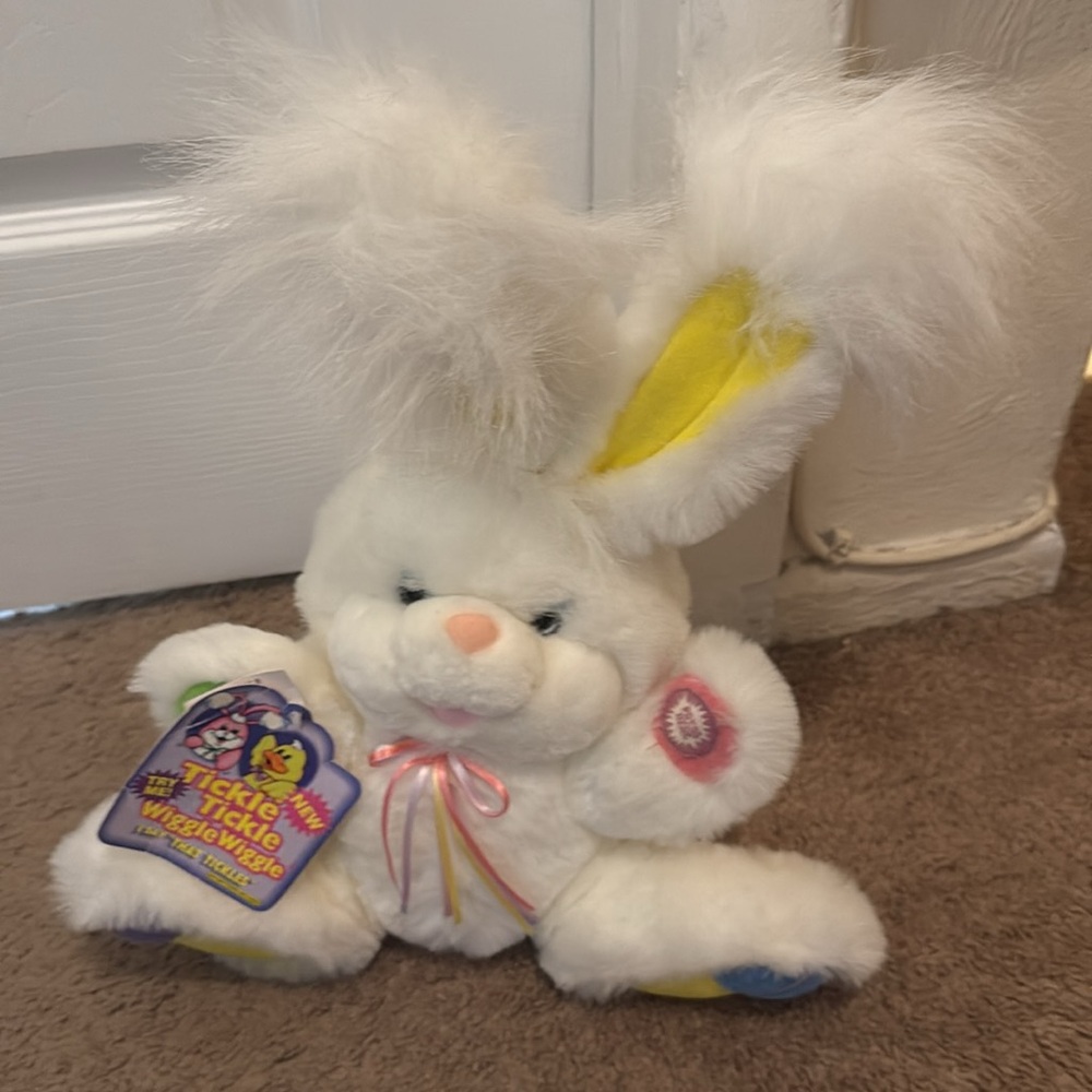 Bunny plush - Picture 3 of 4